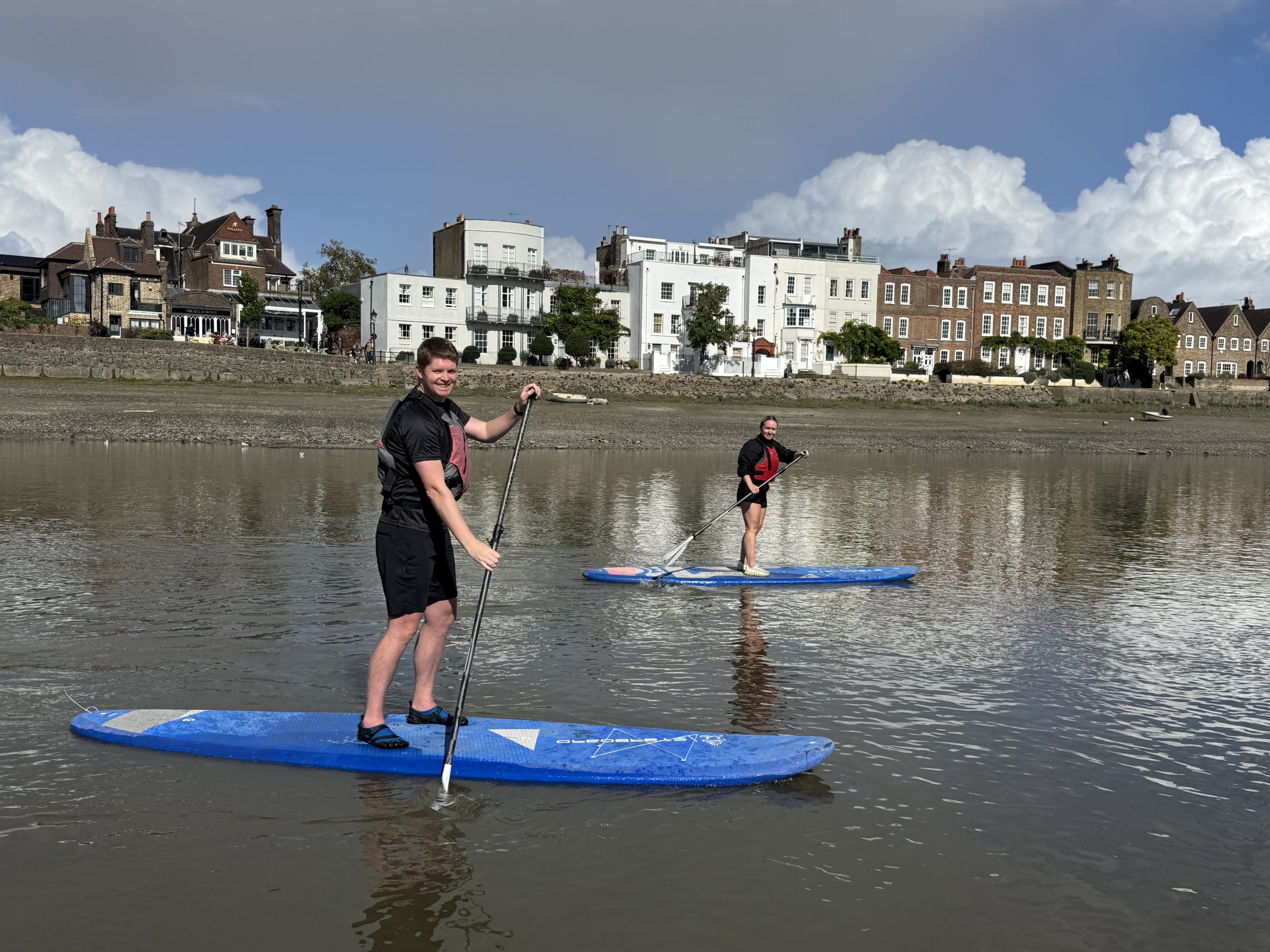 2 hour Group Stand Up Paddleboard Group Session for 1 person - Image 8